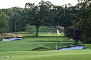 26 Oxford Ln, Eatontown, NJ 07724 - Photo 34