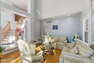 26 Oxford Ln, Eatontown, NJ 07724 - Photo 6