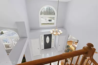 26 Oxford Lane, Eatontown, NJ 07724 - Photo 2