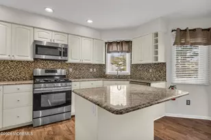 161 Impatiens Ct, Toms River Township, NJ 08753 - Photo 6