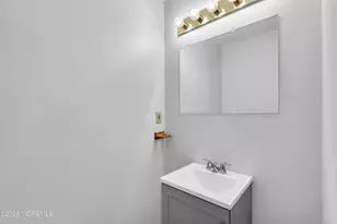 536 Princeton Ave, Brick, NJ 08724 - Photo 10