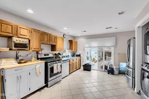 536 Princeton Ave, Brick, NJ 08724 - Photo 4