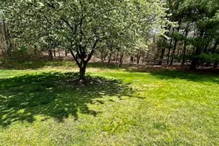 76 Des Moines Ct, Tinton Falls, NJ 07712 - Photo 18