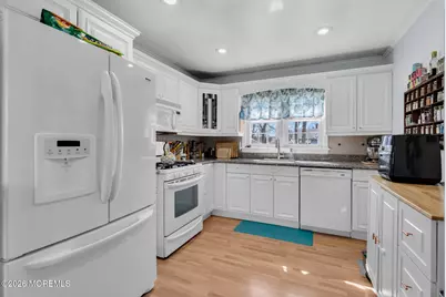 965 Gloucester Avenue, Brick, NJ 08723 - Photo 8