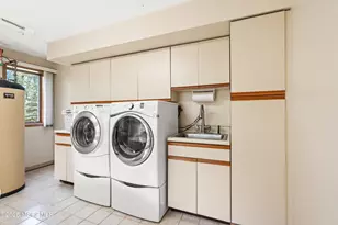 25 Muncy Dr, West Long Branch, NJ 07764 - Photo 82