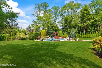 25 Muncy Drive, West Long Branch, NJ 07764 - Photo 8