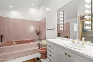 25 Muncy Dr, West Long Branch, NJ 07764 - Photo 66