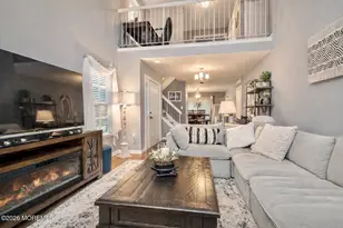 2007 Grassy Hollow Dr, Toms River Township, NJ 08755 - Photo 2