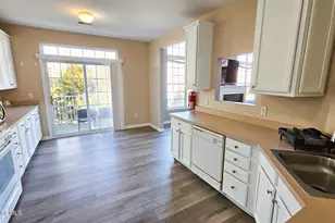 51 Farrah Dr, Manahawkin, NJ 08050 - Photo 10