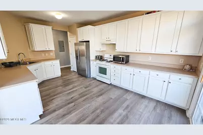 51 Farrah Drive #1611, Manahawkin, NJ 08050 - Photo 8