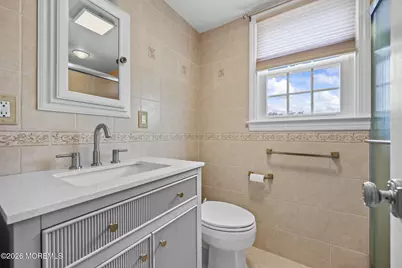 350 East Road, Belford, NJ 07718 - Photo 24