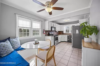 350 East Road, Belford, NJ 07718 - Photo 2