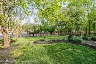 2 Agress Rd, Millstone Township, NJ 08535 - Photo 32