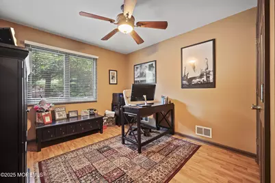 72 Fox Chase Court, Freehold, NJ 07728 - Photo 28