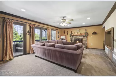 72 Fox Chase Court, Freehold, NJ 07728 - Photo 26