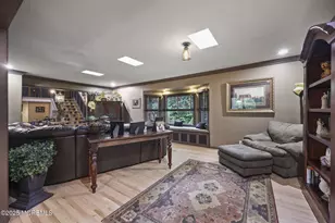 72 Fox Chase Ct, Freehold, NJ 07728 - Photo 14