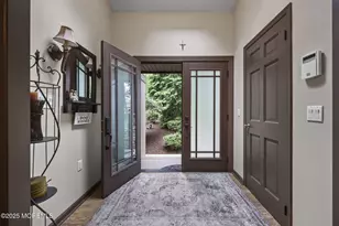 72 Fox Chase Ct, Freehold, NJ 07728 - Photo 10