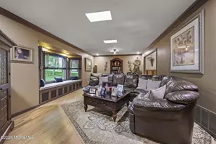 72 Fox Chase Ct, Freehold, NJ 07728 - Photo 12