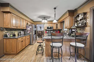 72 Fox Chase Court, Freehold, NJ 07728 - Photo 20