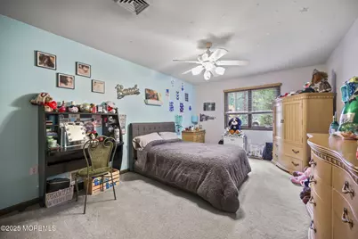 72 Fox Chase Court, Freehold, NJ 07728 - Photo 30