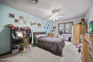 72 Fox Chase Ct, Freehold, NJ 07728 - Photo 30