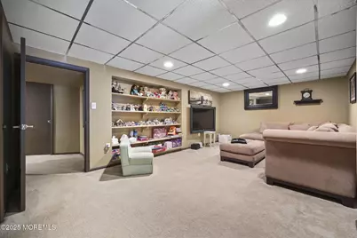 72 Fox Chase Court, Freehold, NJ 07728 - Photo 42