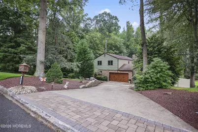 72 Fox Chase Court, Freehold, NJ 07728 - Photo 4