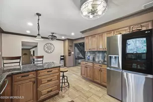 72 Fox Chase Ct, Freehold, NJ 07728 - Photo 22