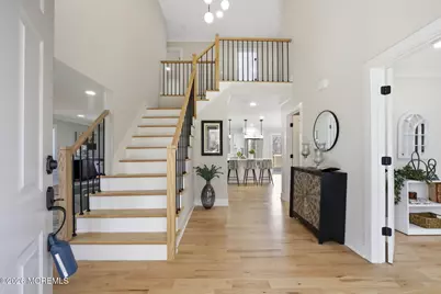 34 Knob Hill Road, Morganville, NJ 07751 - Photo 12