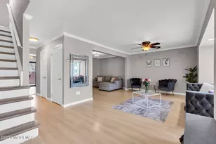 531 Nettleton Dr, East Windsor Township, NJ 08520 - Photo 4