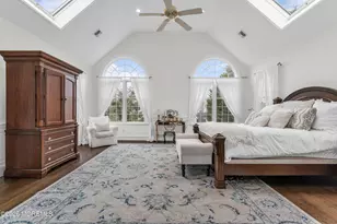 24 Irving Pl, Red Bank, NJ 07701 - Photo 28