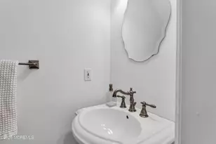 24 Irving Pl, Red Bank, NJ 07701 - Photo 54