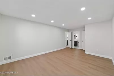 606 Goldthread Court, Jackson, NJ 08527 - Photo 8