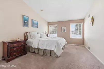 54 Caldwell Terrace, Marlboro Township, NJ 07746 - Photo 20