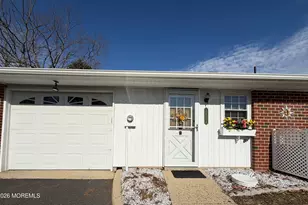 1203A Shetland Dr, Lakewood, NJ 08701 - Photo 2