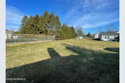 60 Larchwood Avenue, Oakhurst, NJ 07755 - Photo 12