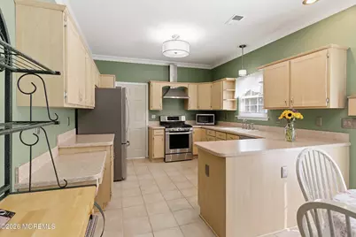 1060 E Veterans Highway, Jackson, NJ 08527 - Photo 10