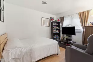 30 Mountain Ave, Hazlet Township, NJ 07730 - Photo 16