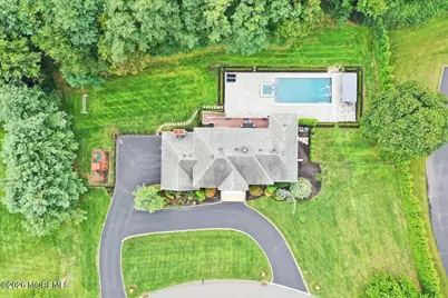 6 Tricorne Court, Holmdel, NJ 07733 - Photo 4