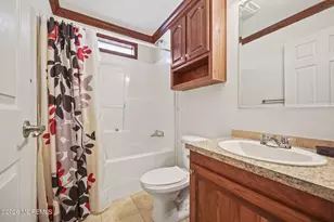471 Kenbury Rd, Branchburg Township, NJ 08876 - Photo 16