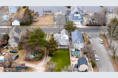 233 S Green Street, Tuckerton, NJ 08087 - Photo 22