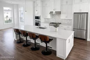 2 Valiant Ct, Middletown, NJ 07748 - Photo 4