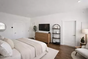 2 Valiant Ct, Middletown, NJ 07748 - Photo 10