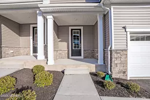 103 Woolley Ct, Oakhurst, NJ 07755 - Photo 2