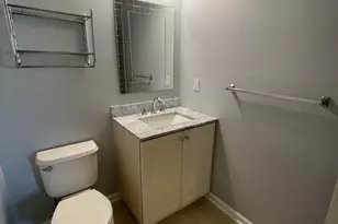 610 Sophee Ln, Lakewood, NJ 08701 - Photo 10