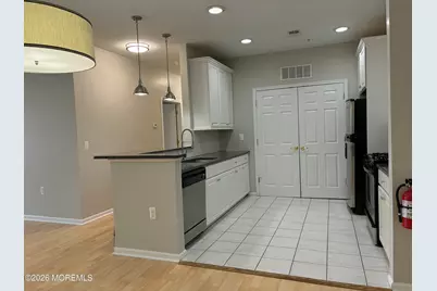 610 Sophee Lane, Lakewood, NJ 08701 - Photo 2