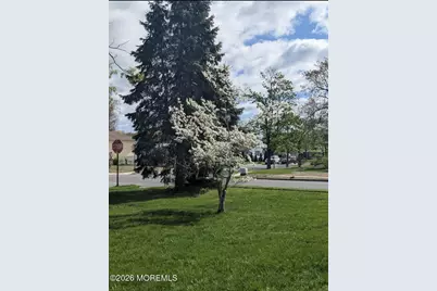 99 Westwood Drive, Toms River Township, NJ 08753 - Photo 4