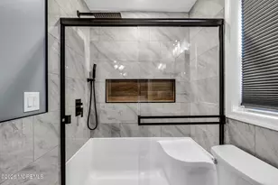 203 Arkansas Ave, Toms River Township, NJ 08753 - Photo 16