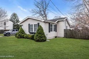 203 Arkansas Ave, Toms River Township, NJ 08753 - Photo 6