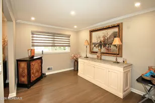 32 Cameron Ct, Freehold, NJ 07728 - Photo 18